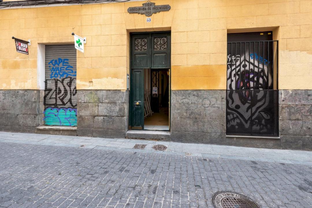 3 Bedrooms 2 Bathrooms Furnished - Malasana - Terrace - Bright In Downtown Area - Mintystay *