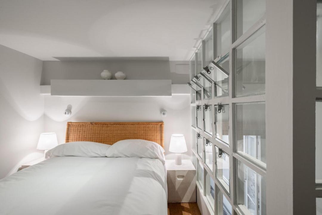 Apartamento 3 Bedrooms 2 Bathrooms Furnished - Malasana - Terrace - Bright In Downtown Area - Mintystay *